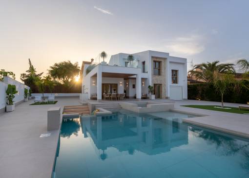 Chalet - Nueva construcción  - Orihuela Costa - Orihuela Costa