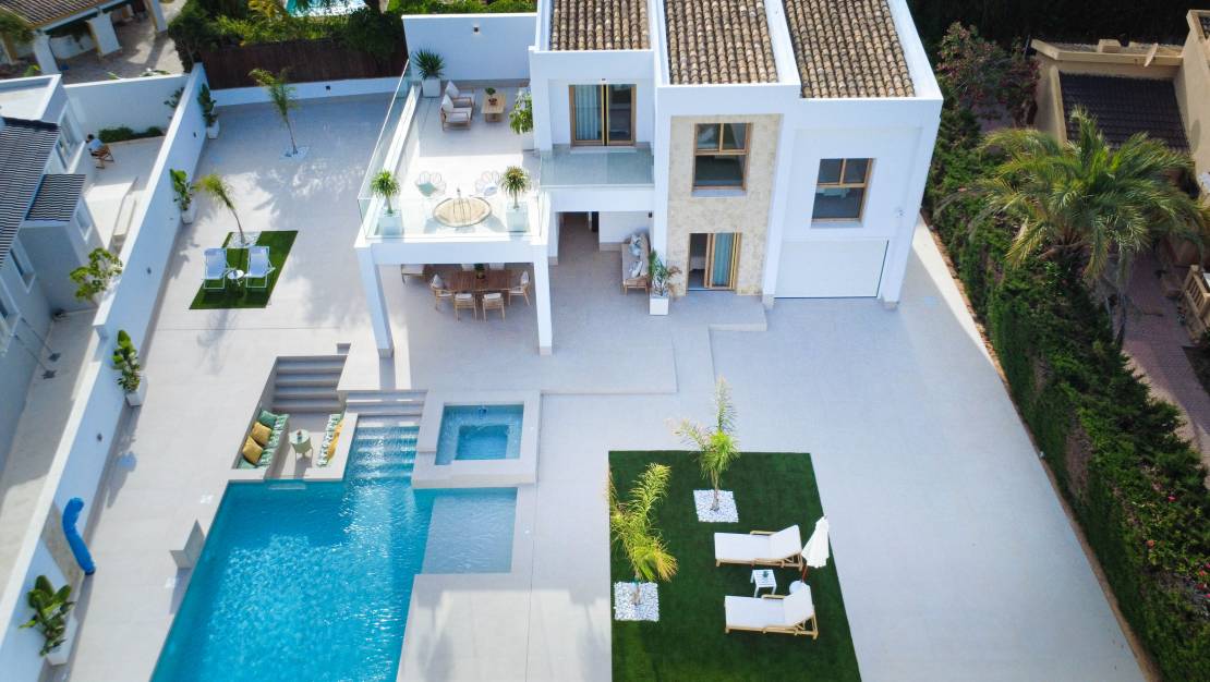 Nueva construcción  - Chalet - Orihuela Costa