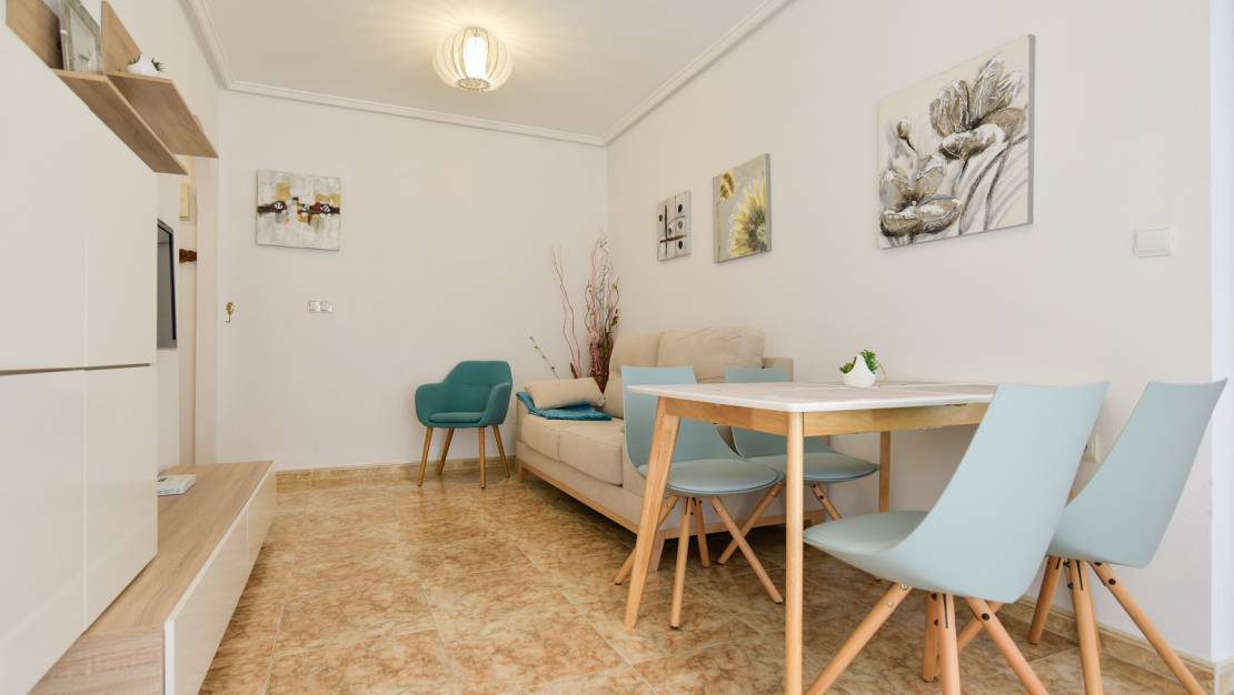 Resale - Apartment - Torrevieja - Playa del Cura