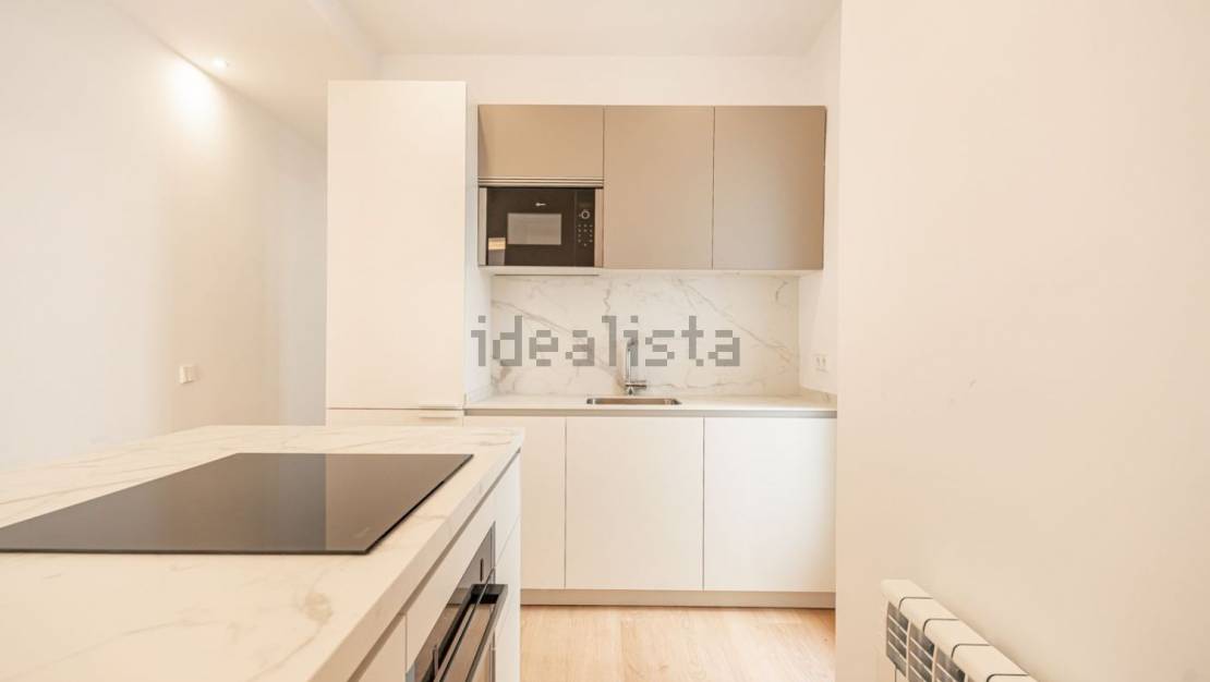 Venta - Apartamento - Madrid - Ciudad Lineal