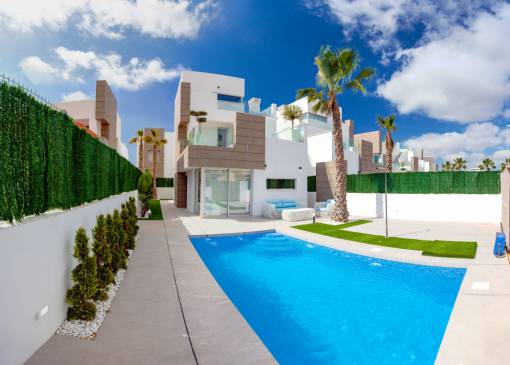 Villa - Resale - Guardamar del Segura - 25001CBS